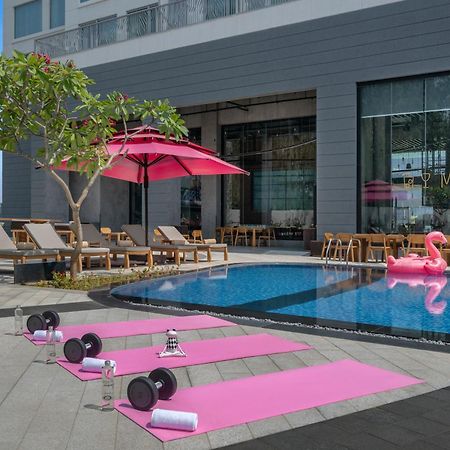 Moxy Bengaluru Airport Prestige Tech Cloud Hotel Devanahalli Exterior photo