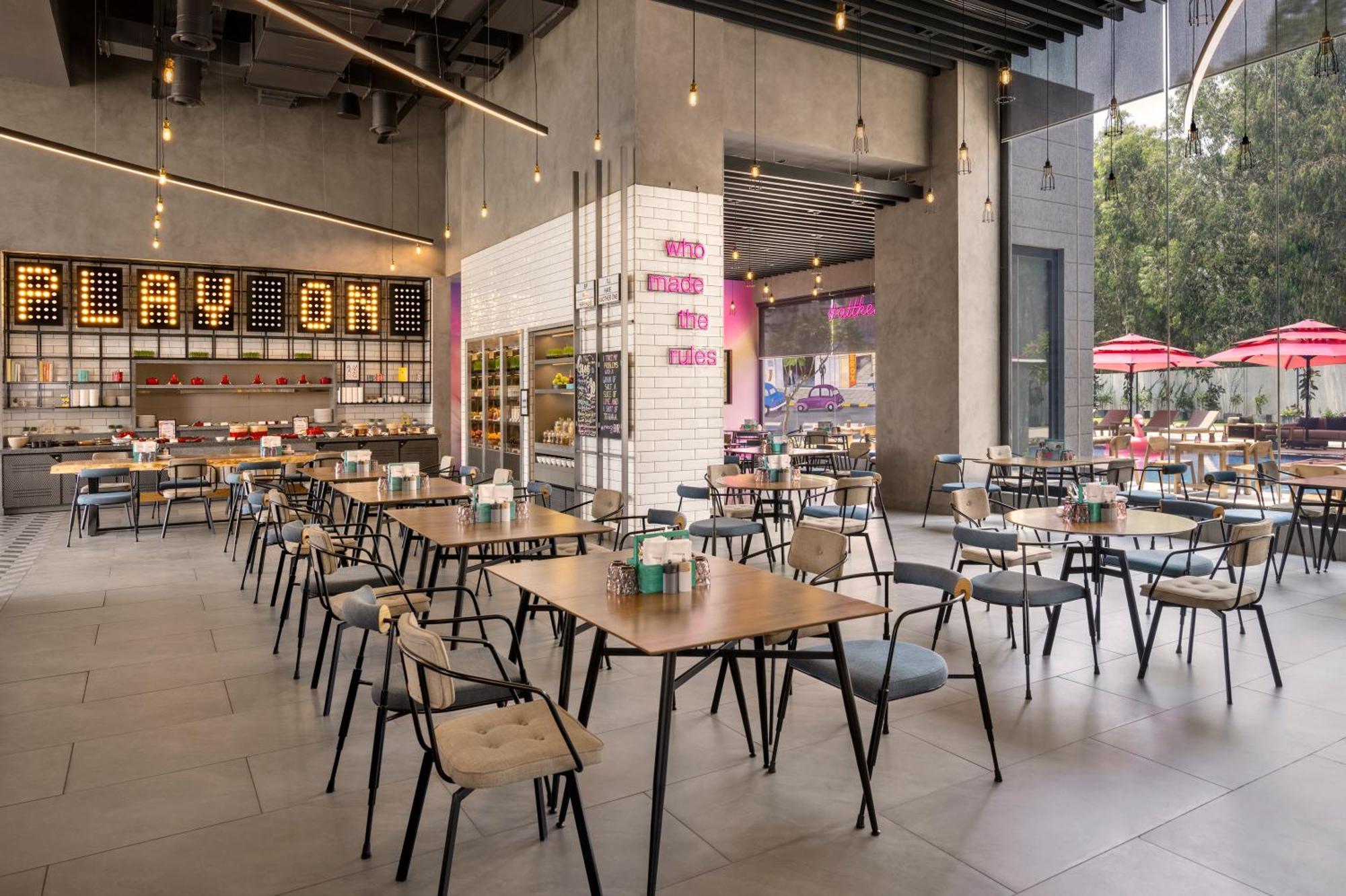 Moxy Bengaluru Airport Prestige Tech Cloud Hotel Devanahalli Exterior photo