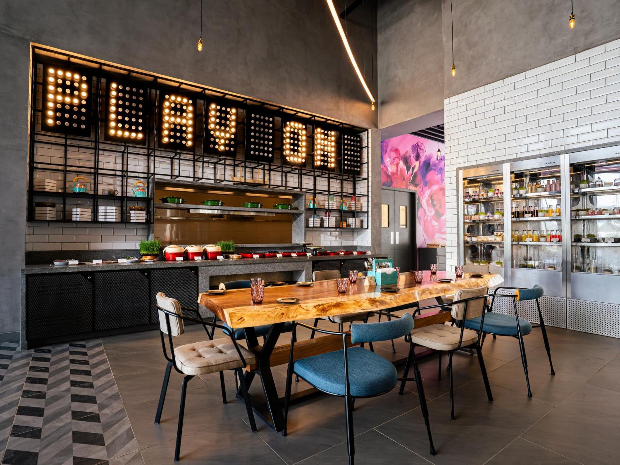 Moxy Bengaluru Airport Prestige Tech Cloud Hotel Devanahalli Exterior photo