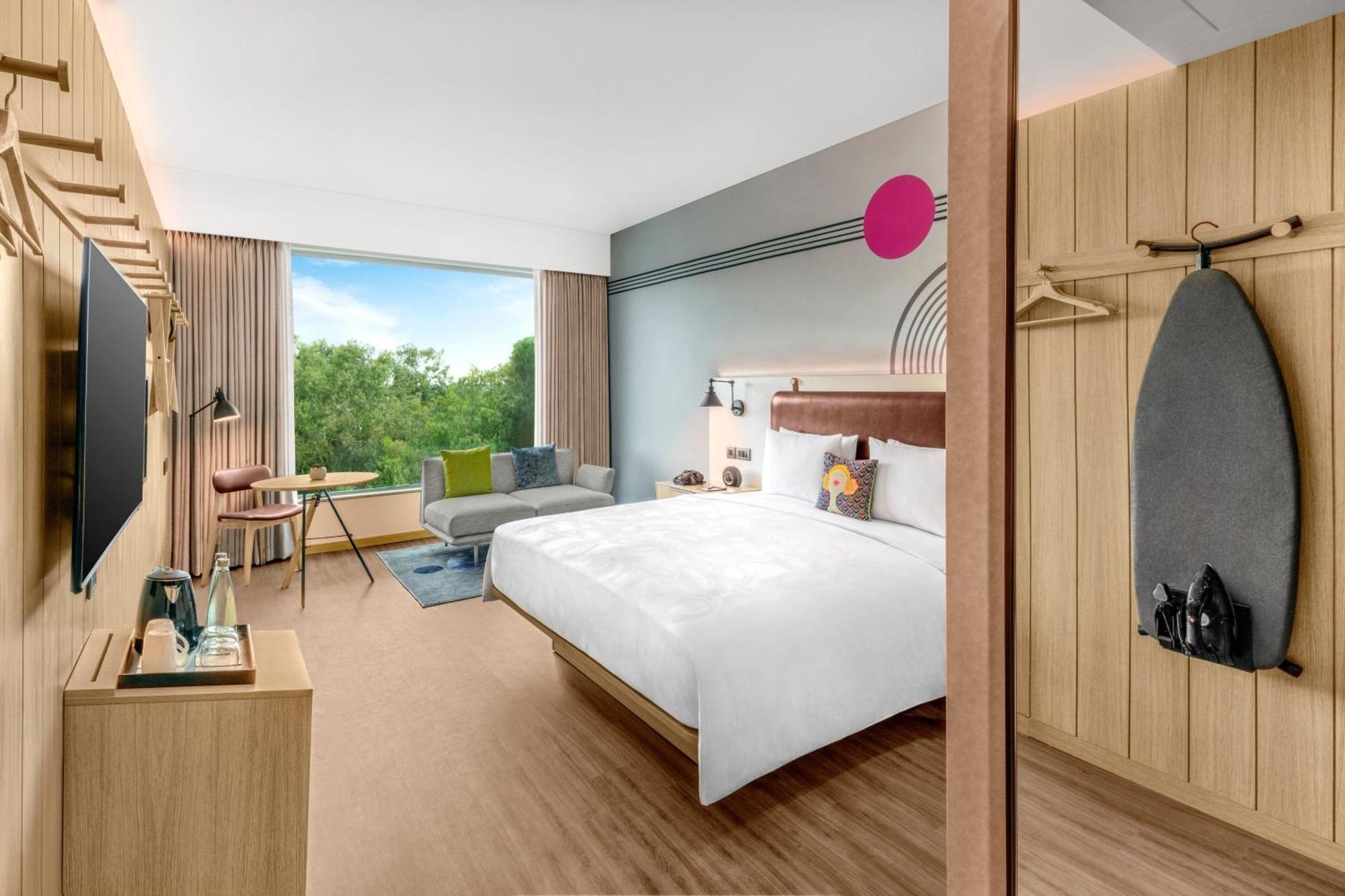 Moxy Bengaluru Airport Prestige Tech Cloud Hotel Devanahalli Exterior photo